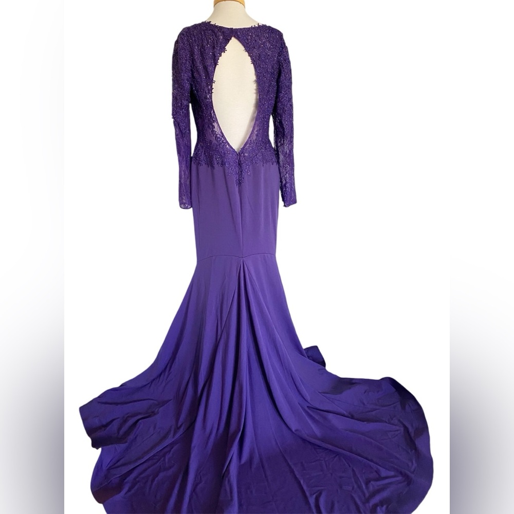 Mori Lee Madeline Gardner Gown Dress Sz 14 Purple Long Sleeve Sequins Lace Gala - Picture 2 of 16